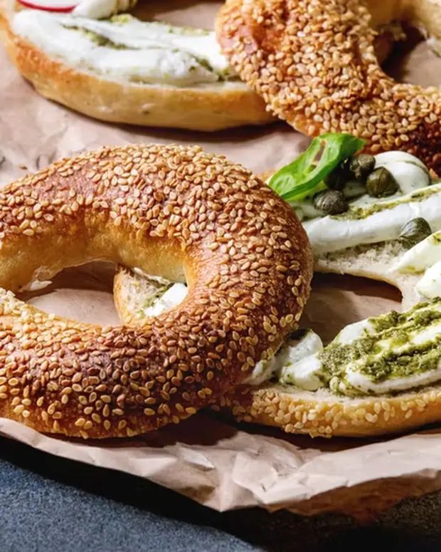 Sesame bagels with cream cheese and pesto