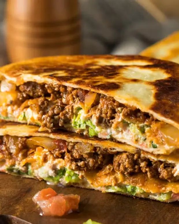 Ground beef quesadilla